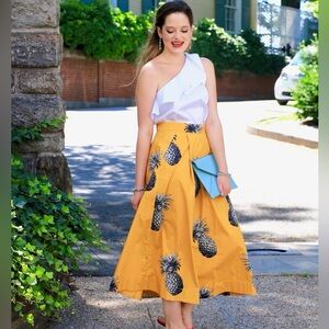 Ann Taylor Yellow Pineapple Midi Skirt Size 2